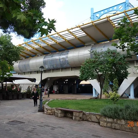 Daire Near Marousi Station *